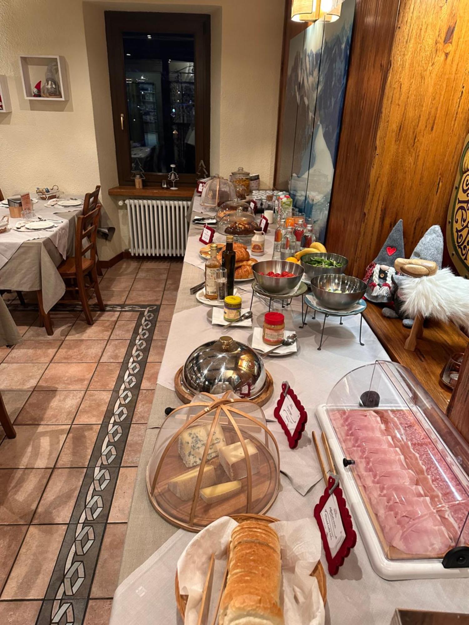 Hotel Stella Del Nord Courmayeur Eksteriør bilde