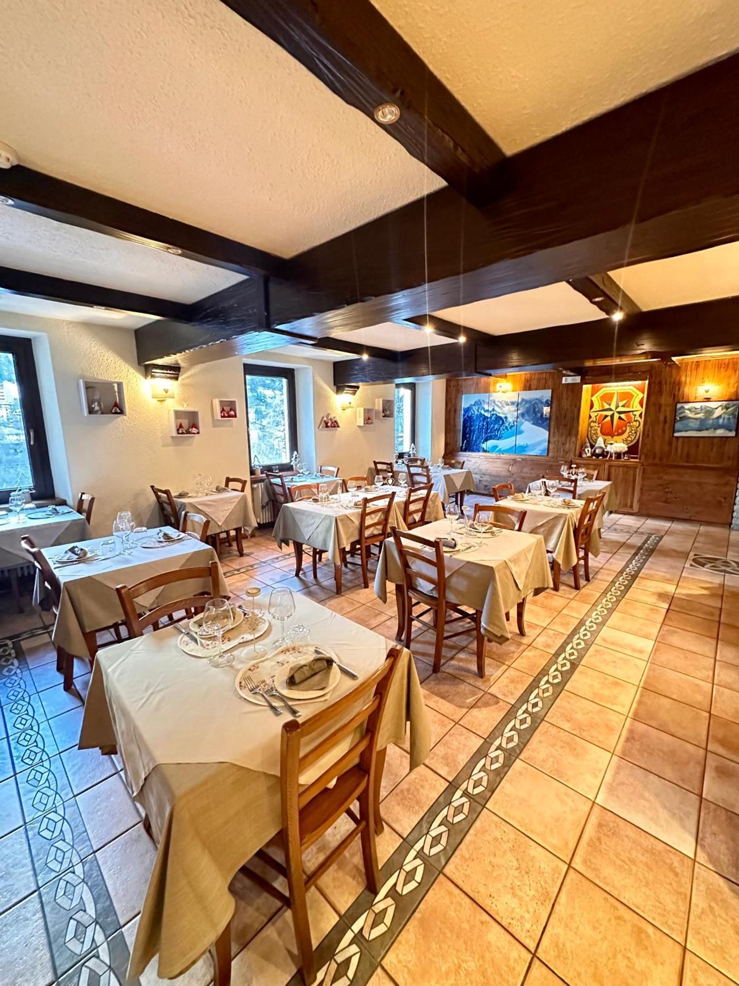 Hotel Stella Del Nord Courmayeur Eksteriør bilde