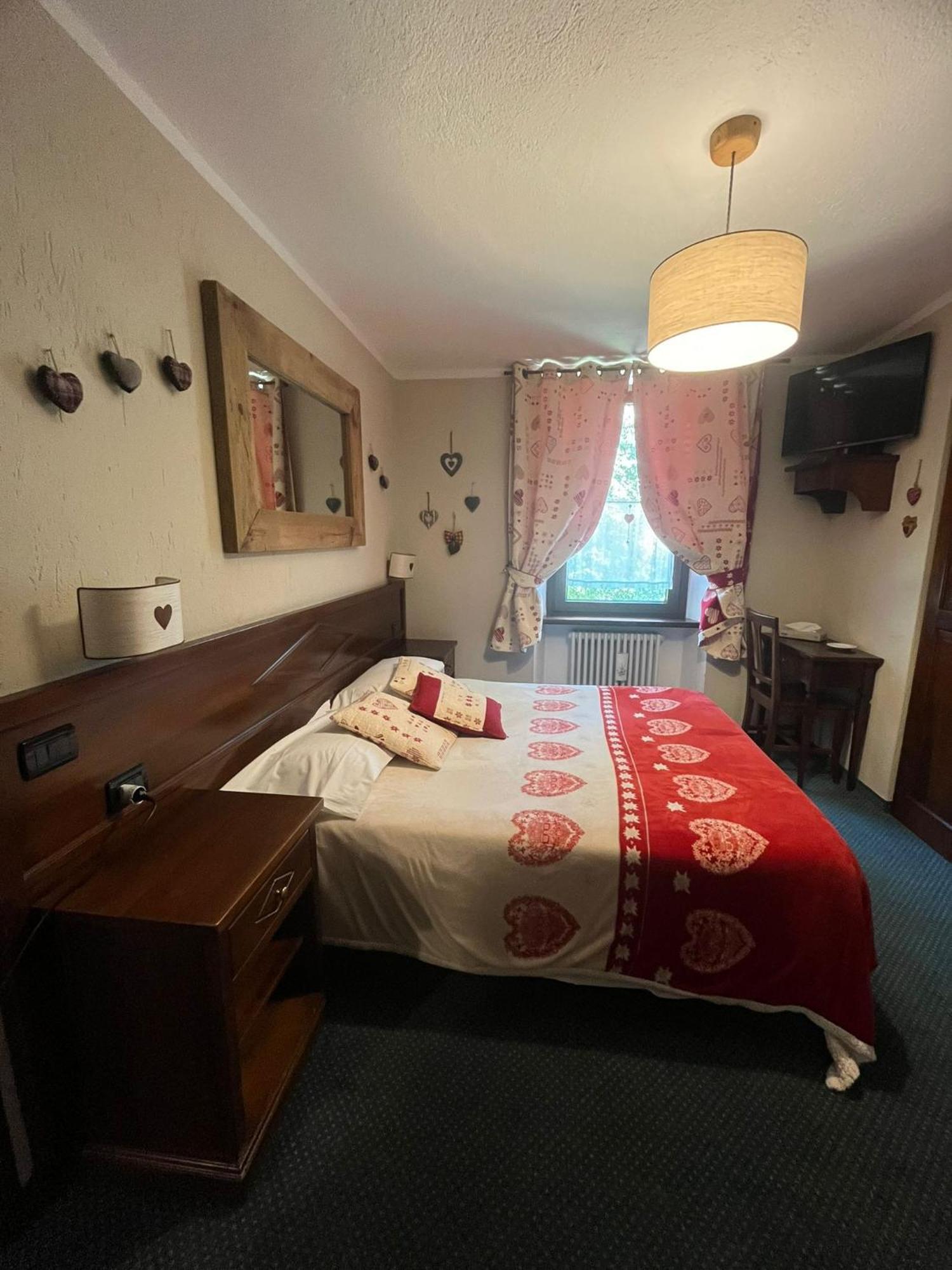 Hotel Stella Del Nord Courmayeur Eksteriør bilde