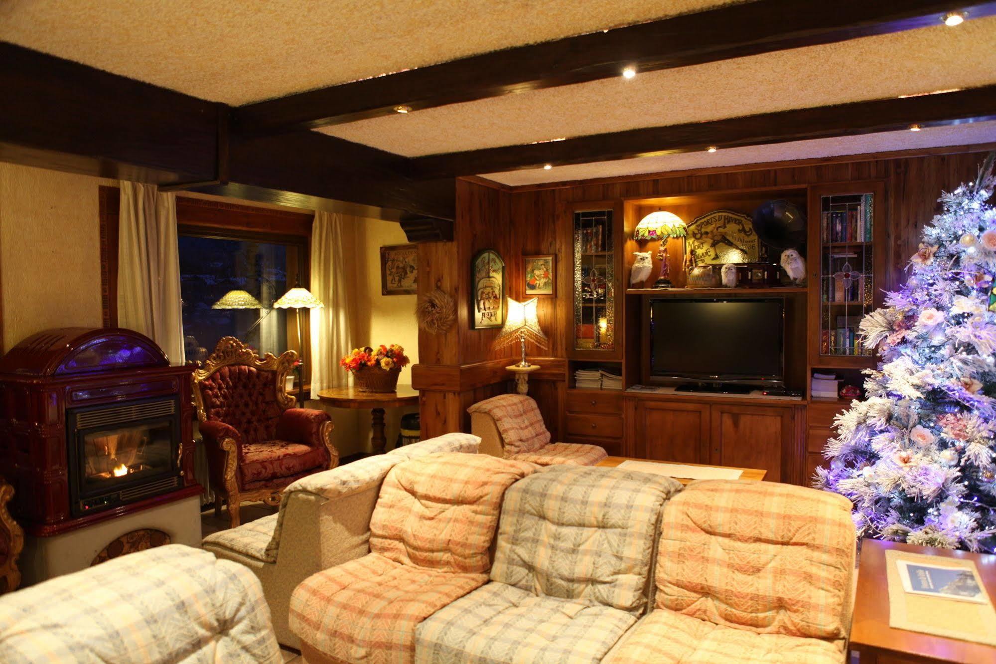 Hotel Stella Del Nord Courmayeur Eksteriør bilde