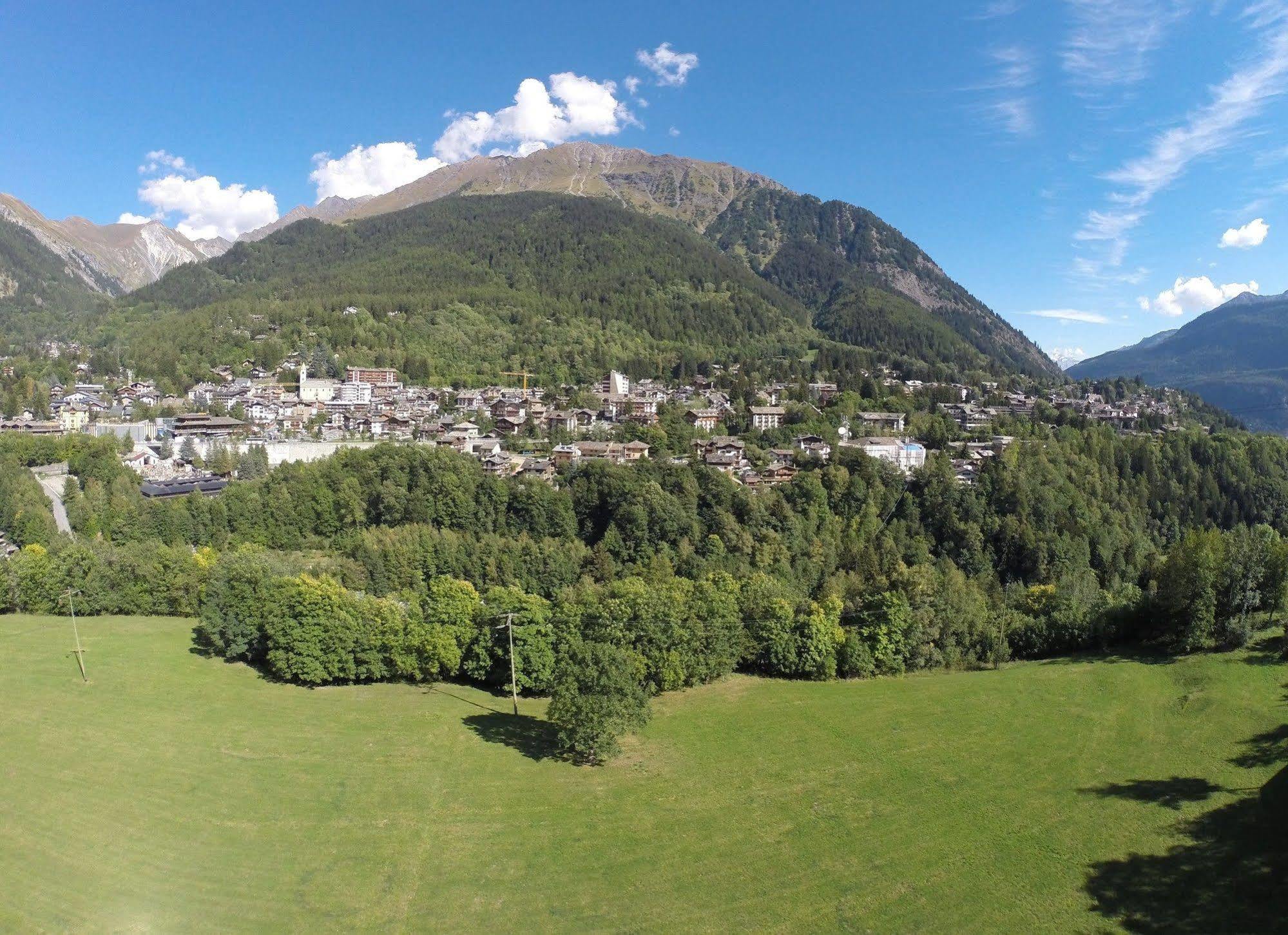 Hotel Stella Del Nord Courmayeur Eksteriør bilde