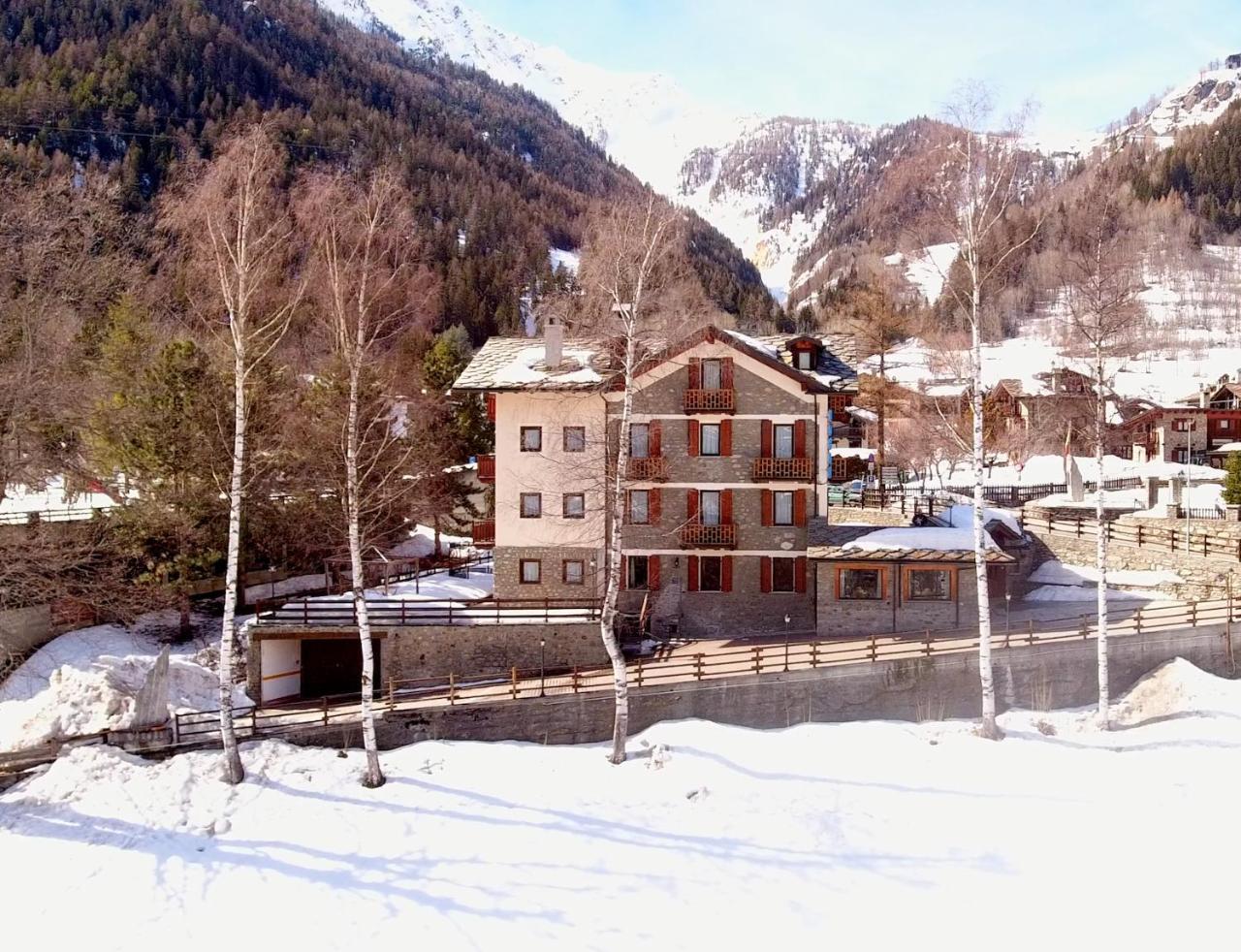 Hotel Stella Del Nord Courmayeur Eksteriør bilde